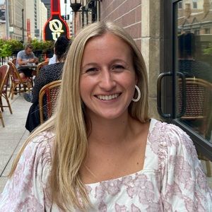 Meet your Posher, Denise